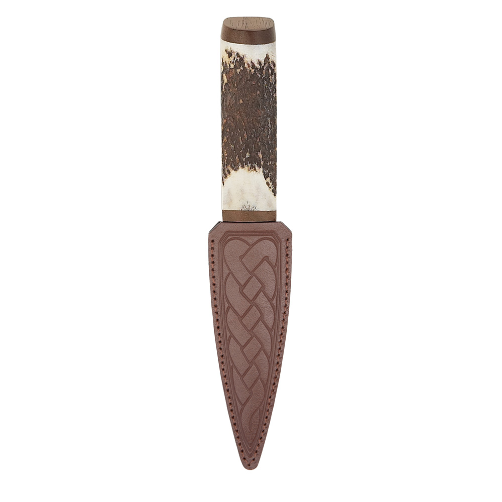 Scottish Staghorn Sgian Dubh With Walnut