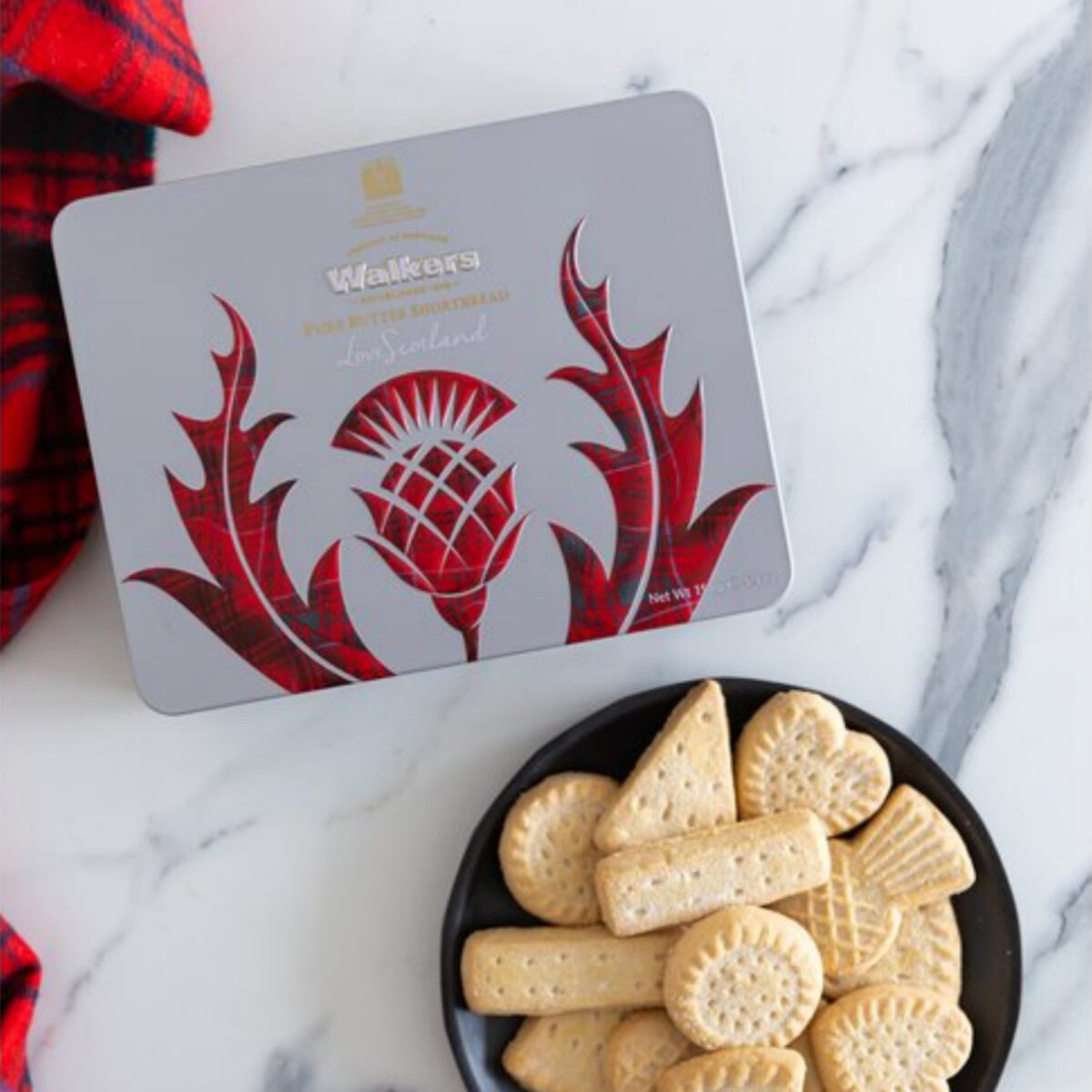 Walkers Shortbread Scottish Thistle Icon Tin featuring buttery Scottish shortbread and the iconic Scottish thistle