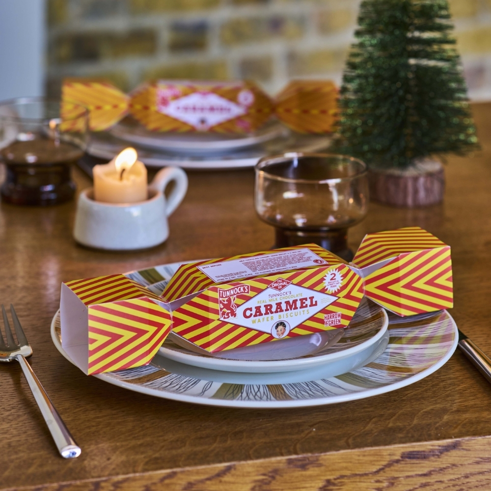 Tunnock’s Christmas Crackers with Caramel Wafer biscuits and party hat